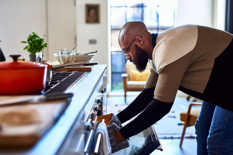 Is Cooking at Home Healthier Than Dining Out?