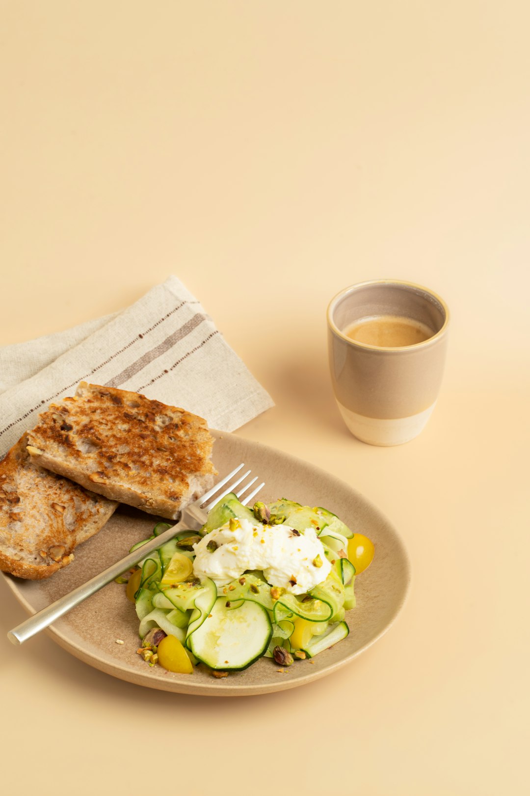 A Flavorful Twist on Tacos: Beef Taco Pie